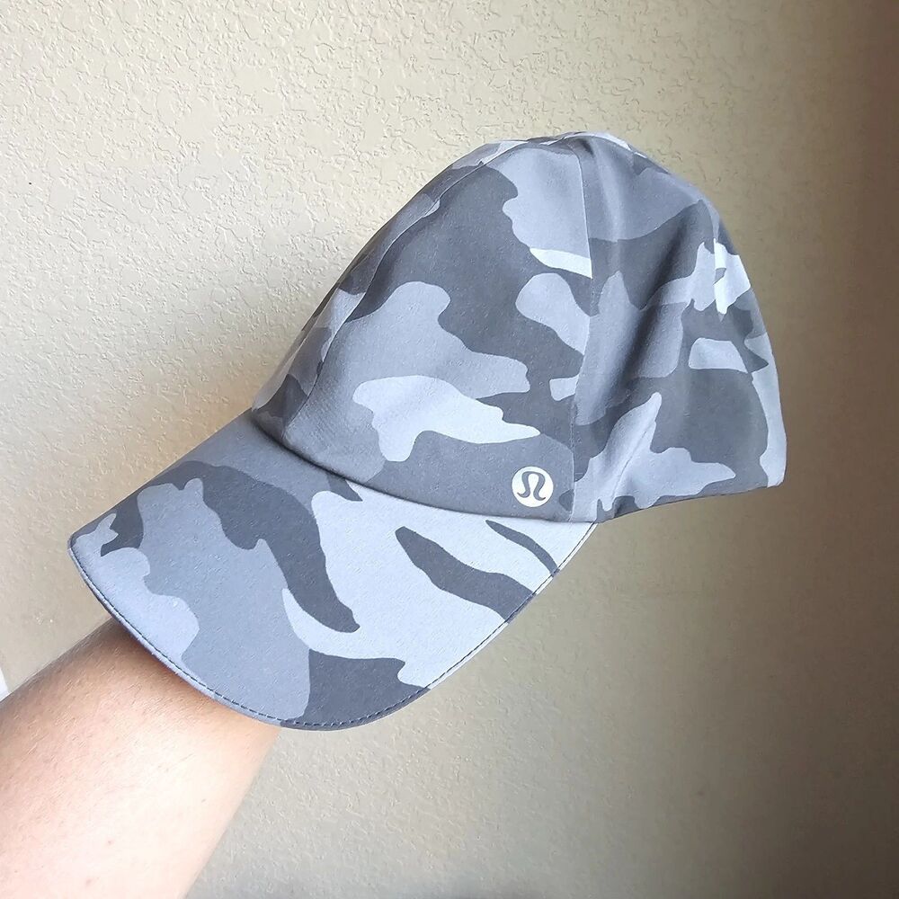 LULULEMON Fast Free Run Hat HERITAGE  RHINO GREY COAL One Size Adjustable